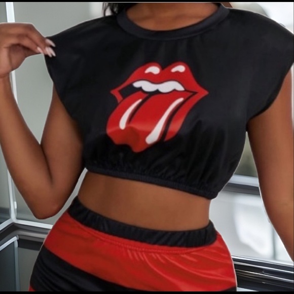 ππ
Rolling Stones Lips Mouth Crop Top & Long Red & Black Striped 2pc Skirt Set - Picture 5 of 15